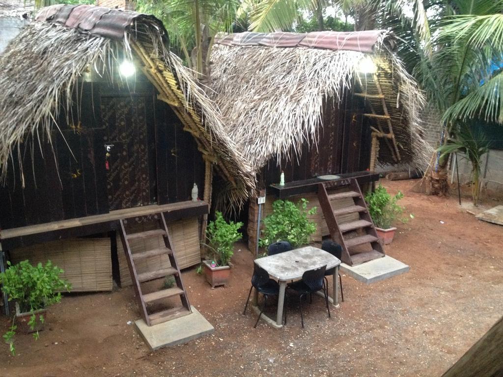 Edan Beach Cottage Pondicherry Exterior photo