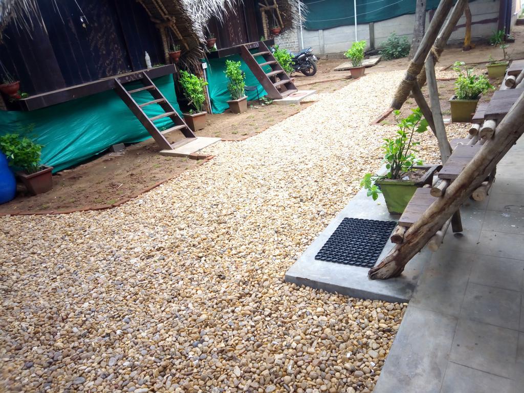 Edan Beach Cottage Pondicherry Exterior photo